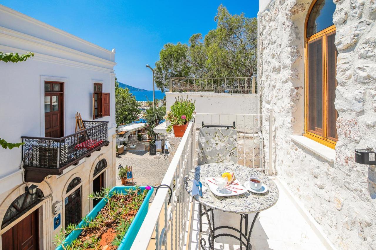 Turkuaz Pansiyon Kaş Esterno foto