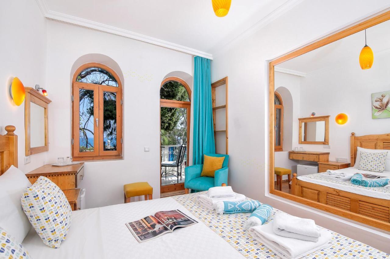 Turkuaz Pansiyon Kaş Esterno foto