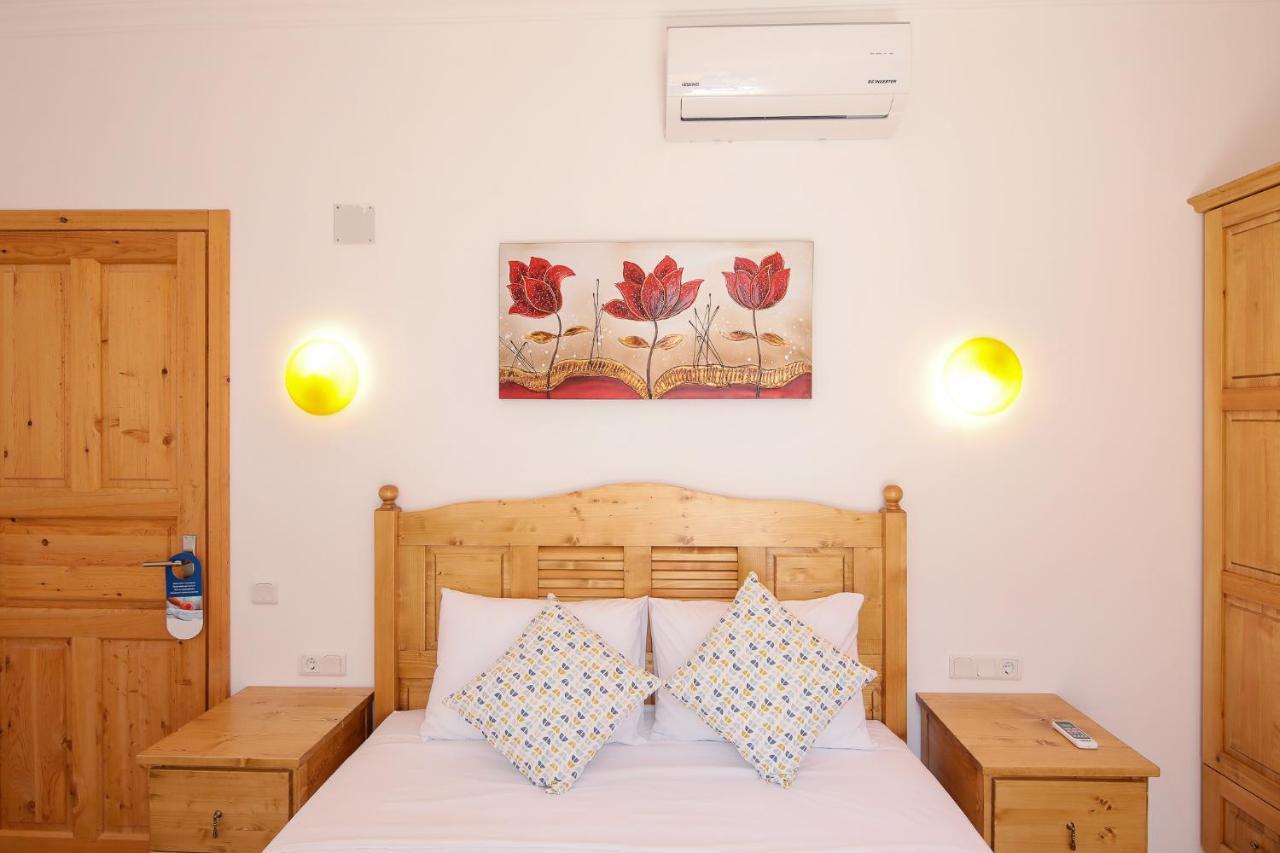 Turkuaz Pansiyon Kaş Esterno foto