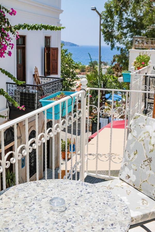 Turkuaz Pansiyon Kaş Esterno foto